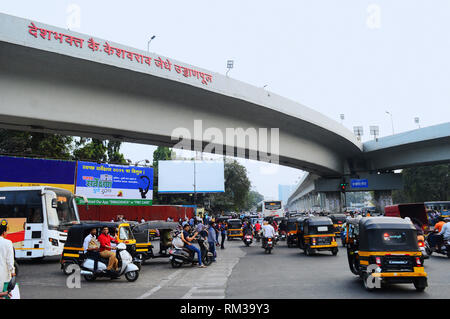 Deshbhakta Keshavrao Jedhe Brücke, Swargate, Pune, Indien Stockfoto