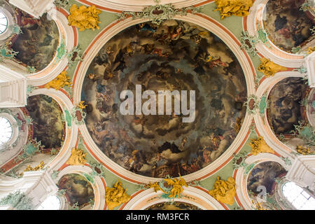 St. Gallen, Schweiz - 17. April: Abtei von Saint Gall am 17. April 2015 in St. Gallen. Das Innere der Kathedrale ist eine der wichtigsten Baro Stockfoto