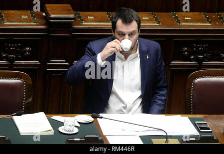 Foto Fabio Cimaglia/LaPresse 13-02-2019 Roma Politica Camera dei Deputati. Die Fragestunde Nella foto Matteo Salvini Foto Fabio Cimaglia/LaPresse 13-02-2019 Roma (Italien) Politik Abgeordnetenhaus. Frage mal In der Pic Matteo Salvini Stockfoto