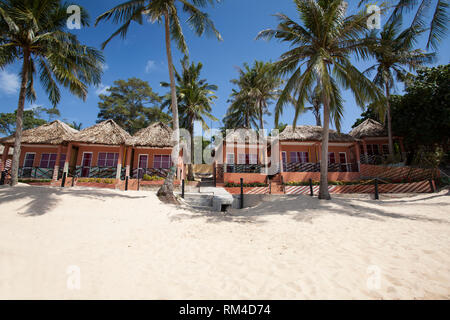 Kleine Ferienanlage am Strand, Bamboo Resort, an Gian Dau,, Insel Phu Quoc, Vietnam Stockfoto