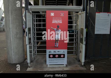 Reklametafeln an der Johan Cruijff Arena Eingang die Niederlande 2018 Stockfoto