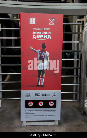 Reklametafeln an der Johan Cruijff Arena Eingang die Niederlande 2018 Stockfoto