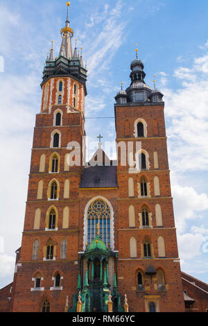 St Marys Basilika in Krakau, auch als die Kirche Unserer Lieben Frau in den Himmel bekannt Stockfoto