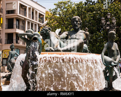 Valencia Piazza Fontana, Ansicht des Turia Brunnen in der Plaza de la Virgen im Zentrum der Altstadt von Valencia, Spanien. Stockfoto