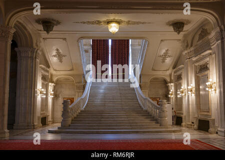 Europa, Rumänien. Bukarest. Palast des Parlaments Treppen Stockfoto