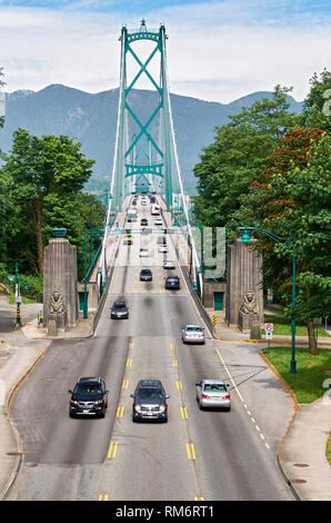 Vancouver, B.C., Kanada - 21. Juni 2012: Blick auf die Lions Gate Bridge, verbindet die Stadt Vancouver an der North Shore Gemeinden Stockfoto