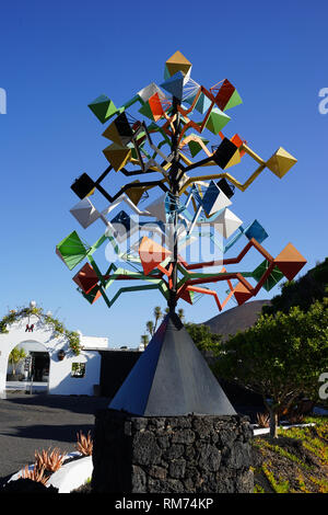 Juguete del viento, / des Windes Skulptur von Cesar Manrique, Fundación César Manrique, Vulkan und Photographie, Museum, La Asomada, Lanzarote Stockfoto