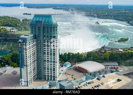 Niagara Falls, SEP 30: Luftaufnahme der Fallsview Casino Resort der schönen Niagara Falls am 30.September 2018 in Niagara Falls, Kanada Stockfoto