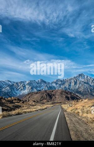 Lone Pine, Kalifornien morgen Blick auf Mount Whitney von Whitney Portal Road in Lone Pine Stockfoto