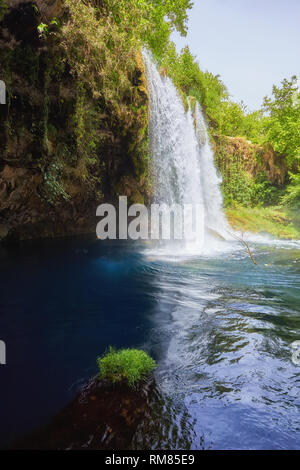 Blick auf den Wasserfall obere Duden in der Stadt Antalya, Türkei Stockfoto