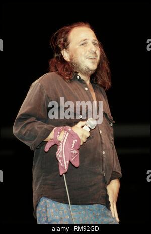 Schauspieler, Schauspieler, Drehbuchautor und Regisseur für Film und Fernsehen, Robert Francis' 'Bobcat Goldthwait, dargestellt auf der Bühne während einer "live"-Konzert aussehen. Stockfoto