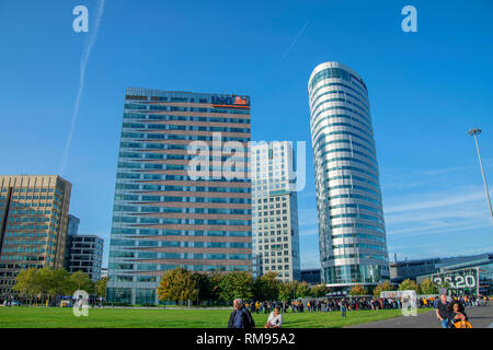 Ing Gebaude Und Die Deutsche Bank Nederland In Amsterdam Die