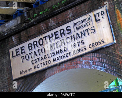 Lee Brothers, Borough Market, Potato Merchants Sign (gegründet 1875), Southwark, London, Südostengland, Vereinigtes Königreich, Stockfoto