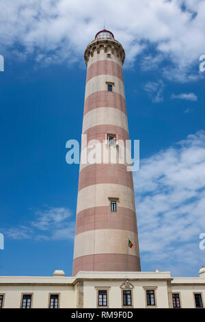 Die Aveiro Leuchtturm, Praia da Barra, Aveiro, Portugal Stockfoto