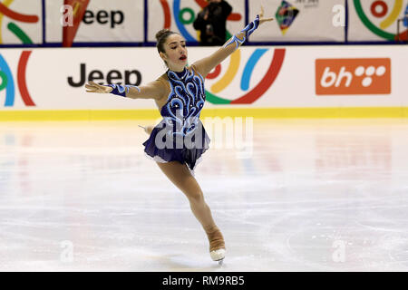 Sarajevo. 13 Feb, 2019. Malamatenia Karagianni von Griechenland führt während der Frauen Eiskunstlauf Konkurrenz an der European Youth Olympic Festival (EYOF 2019) im Rathaus Austellungshalle in Sarajewo, Bosnien und Herzegowina (BiH) am 13.02.2019. Credit: Nedim Grabovica/Xinhua/Alamy leben Nachrichten Stockfoto