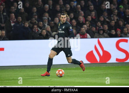 Amsterdam, Niederlande. 13 Feb, 2019. Von Real Madrid Gareth Bale während der UEFA Champions League Achtelfinale, Hinspiele Übereinstimmung zwischen AFC Ajax 1-2 Real Madrid CF an Johan Cruijff Arena in Amsterdam, Niederlande, 13. Februar 2019. Credit: Takamoto Tokuhara/LBA/Alamy leben Nachrichten Stockfoto