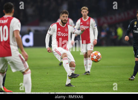 Amsterdam, Niederlande. 13 Feb, 2019. Ajax Lasse Schone während der UEFA Champions League Achtelfinale, Hinspiele Übereinstimmung zwischen AFC Ajax 1-2 Real Madrid CF an Johan Cruijff Arena in Amsterdam, Niederlande, 13. Februar 2019. Credit: Takamoto Tokuhara/LBA/Alamy leben Nachrichten Stockfoto