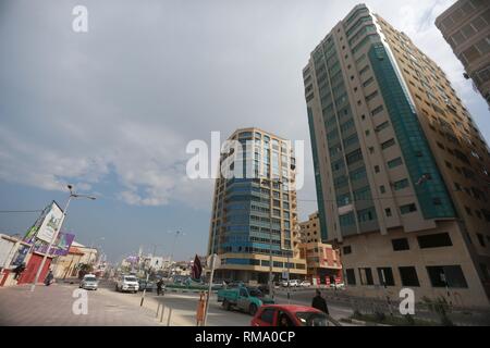 Gaza, Gaza, Palästina. 14 Feb, 2019. Türme von Gaza Stadt Credit: Hassan Jedi/Quds Net News/ZUMA Draht/Alamy leben Nachrichten Stockfoto