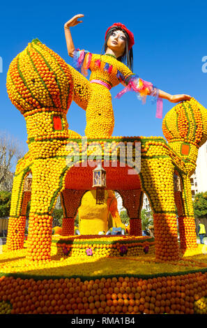 Menton, Frankreich - 14. Februar 2019: 86 e Fete du Citron/86th Lemon Festival in Menton: Les Mondes Fantastiques, Vorbereitungen. Quelle: dpa Picture alliance/Alamy leben Nachrichten Stockfoto