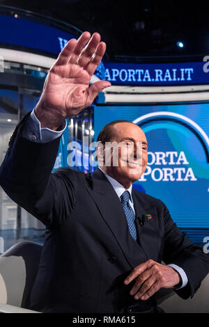 Foto Roberto Monaldo/LaPresse 14-02-2019 Roma Politica Trasmissione tv "Porta a Porta" Nella foto Silvio Berlusconi Foto Roberto Monaldo/LaPresse 14-02-2019 Rom (Italien) TV-Programm "Porta a Porta" Im pic Silvio Berlusconi Stockfoto