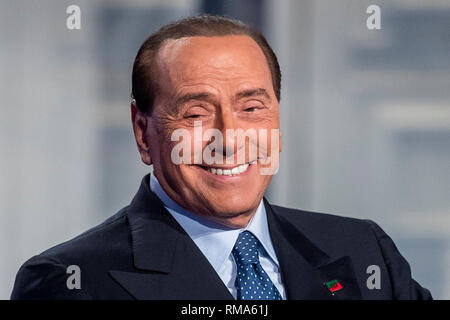 Foto Roberto Monaldo/LaPresse 14-02-2019 Roma Politica Trasmissione tv "Porta a Porta" Nella foto Silvio Berlusconi Foto Roberto Monaldo/LaPresse 14-02-2019 Rom (Italien) TV-Programm "Porta a Porta" Im pic Silvio Berlusconi Stockfoto