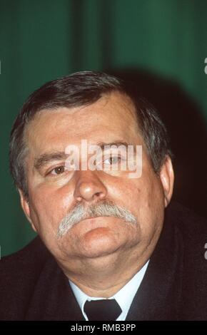 Der Polnischen Union Politiker und ehemaliger Präsident von Polen (1990-1995), Lech Walesa (Foto), feiert seinen 60. Geburtstag am 29. September 2003. Stockfoto