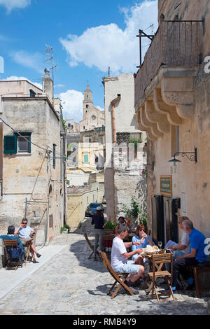 Blick auf den Sasso Barisano, mittelalterliche Altstadt, Sassi di Matera, Kulturhauptstadt 2019, Provinz von Matera, Basilikata, Italien Stockfoto