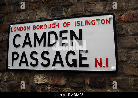 Bild zeigt: Camden Passage allgemeine Lager- und Geschäfte Bild von Gavin Rodgers/Pixel 8000 Stockfoto