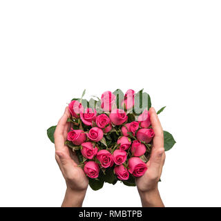 Frauen Hände mit einem Blumenstrauß aus Rosen. Stockfoto
