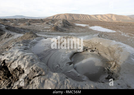 Gobustan Nationalpark im Osten von Aserbaidschan in der Nähe von Baku, im Januar 2019 getroffen Stockfoto