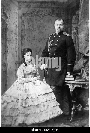 Prinzessin Dagmar von Dänemark und Großfürst Alexander Alexandrowitsch Russlands. Albumin Photo Stockfoto