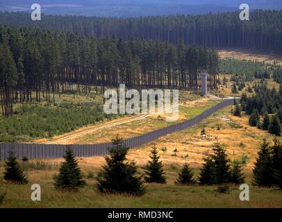 Grenzanlagen an der Innerdeutschen Grenze am Wurmberg im Harz. Stockfoto