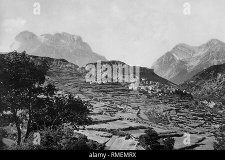 Skifahrer auf Gran Sasso, L'Aquila, Abruzzen, Italien, 1930 Stockfoto