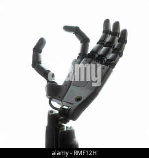 Roboterhand auf weißem Hintergrund. Ihr Text oder Bild zwischen die Finger des Roboters. Stockfoto
