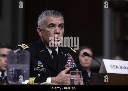 Washington, District of Columbia, USA. 14 Feb, 2019. General Paul M. Nakasone, Kommandeur der Vereinigten Staaten Cyber Command bezeugt vor dem Senate Armed Services Committee auf dem Capitol Hill in Washington, DC am 14. Februar 2019. Credit: Alex Edelman/CNP Credit: Alex Edelman/CNP/ZUMA Draht/Alamy leben Nachrichten Stockfoto