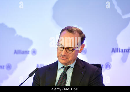 München, Deutschland. 15 Feb, 2019. Oliver Baete (Vorsitzender des Vorstands der Allianz SE), single Bild, single Motiv, Porträt, Porträt, Porträt. Die Allianz SE, die Bilanzpressekonferenz am 15.02.2019. | Verwendung der weltweiten Kredit: dpa/Alamy leben Nachrichten Stockfoto