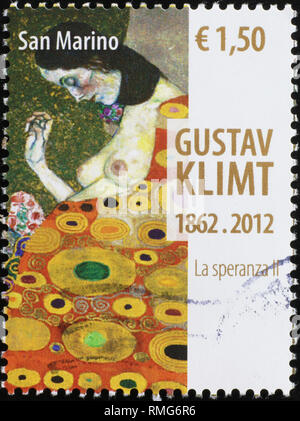 Ausschnitt aus "Die Hoffnung II" von Klimt auf Briefmarke Stockfoto