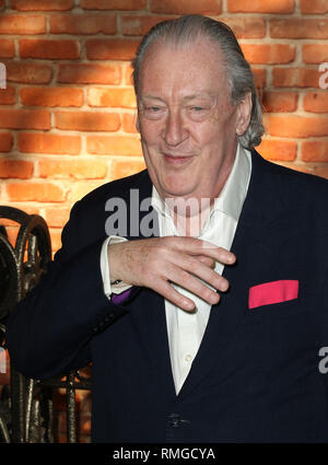 Jun 10, 2015 - London, England, UK-'Mr Holmes'-UK Premiere, Kensington Odeon, Kensington High Street - Roter Teppich Ankünfte Foto zeigt: Michael Cu Stockfoto