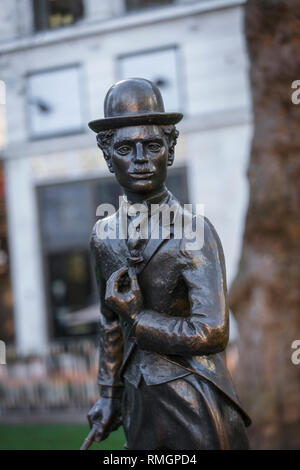 Leicester Square, London, Greater London, 7. Februar 2019, Statue von Sir Charles Chaplin Stockfoto