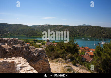 Skradin und den Fluss Krka, von der alten Burg, Šibenik-Knin, Kroatien gesehen Stockfoto