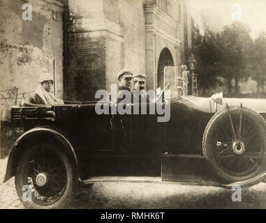 Generalsekretär des Zentralkomitees der Kommunistischen Partei Russlands Joseph Stalin mit seiner Frau Nadeshda Alliluyeva. Foto Stockfoto