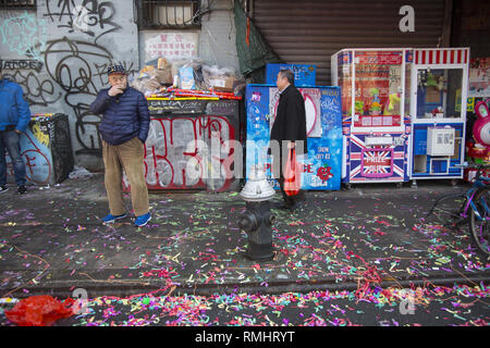 Forsyth Street neben Sara D Roosevelt Park zum chinesischen Neujahrsfest, wo feste Willkommen im Jahr des Schweins 2019 stattfanden. Stockfoto