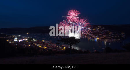 Ein Panoramablick von der Dartmouth Feuerwerk von kieferknochen Hügel in Dartmouth. Stockfoto