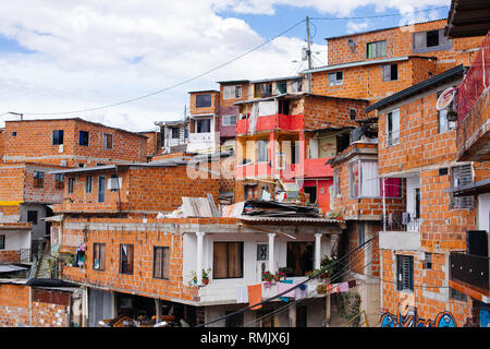 Hang informellen Gehäuse, Comuna 13, in Medellin, Kolumbien Stockfoto