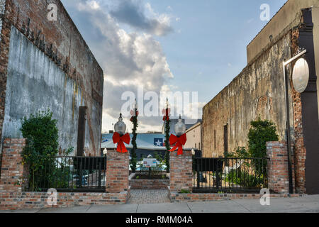 Brenham, Texas, Vereinigte Staaten von Amerika - 27. Dezember 2016. Toubin Park in Brenham, TX, zwischen den Wänden versteckt. Stockfoto