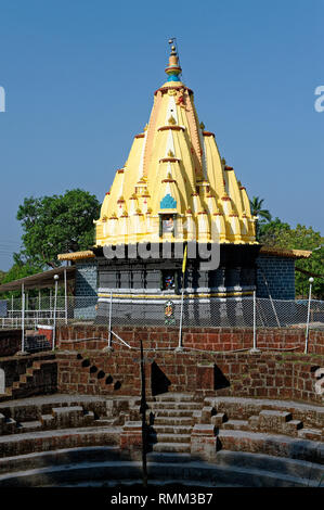 Alte Kanakeshwar Tempel des Gottes Shiva Hindu Tempel in alibag Maharashtra Indien Stockfoto