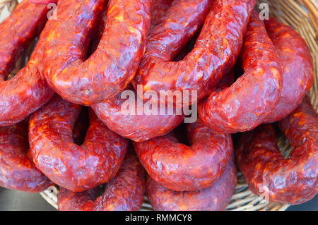 Italien, Kalabrien, Markt, Salsiccia Calabrese, Chili Wurst Stockfoto