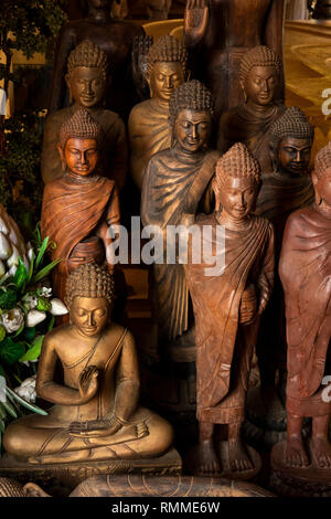 Kambodscha, Phnom Penh, City Centre, Royal Palace, Koeng foorprint Preah Bat, Buddha, Buddha Figuren Stockfoto