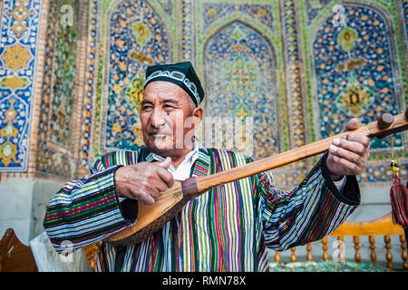 Usbekistan Samarcanda Registan Platz - Festival Stockfoto