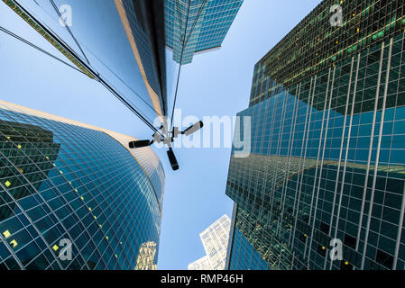 Multi Angle Sicherheit Überwachungskameras in der großen Stadt Stockfoto